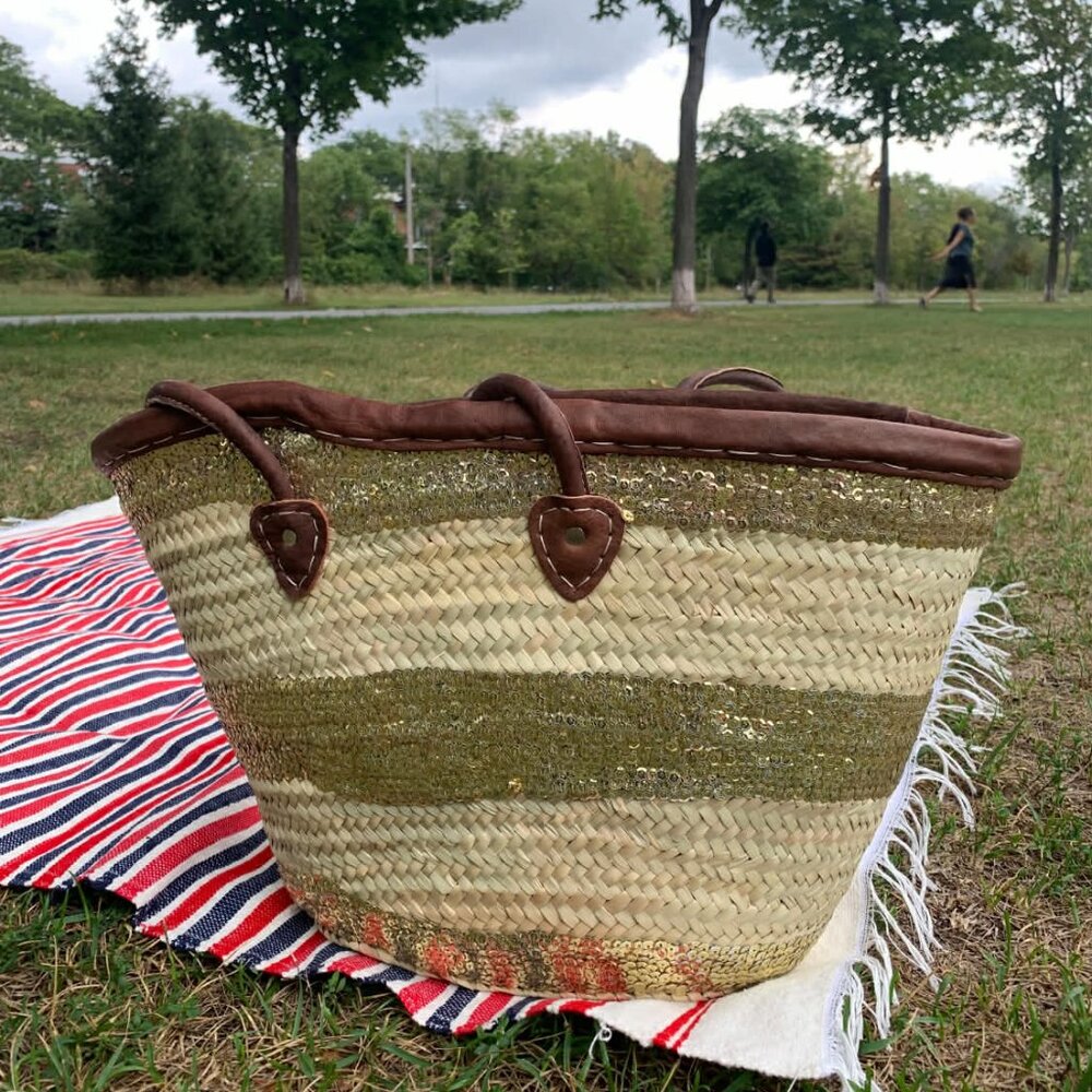 NWT French basket with genuine leathers handles beach basket - Picture 2 of 4